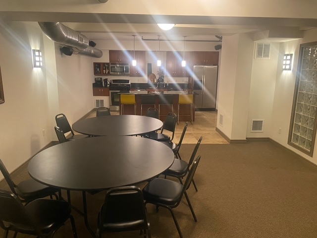 212 N Center Street #205, Bloomington, IL 61701