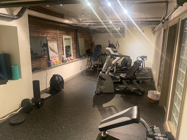 212 N Center Street #205, Bloomington, IL 61701