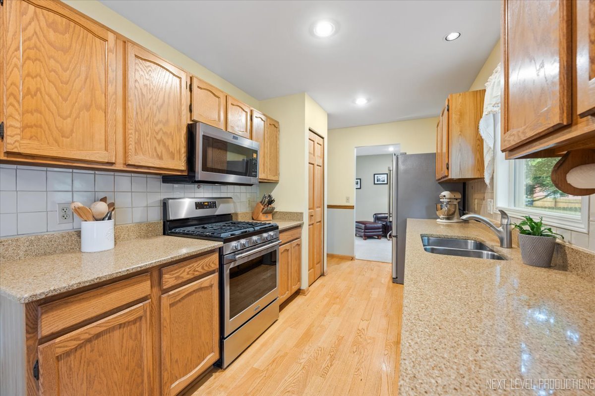 133 Autumn Rdg Drive, Montgomery, IL 60538