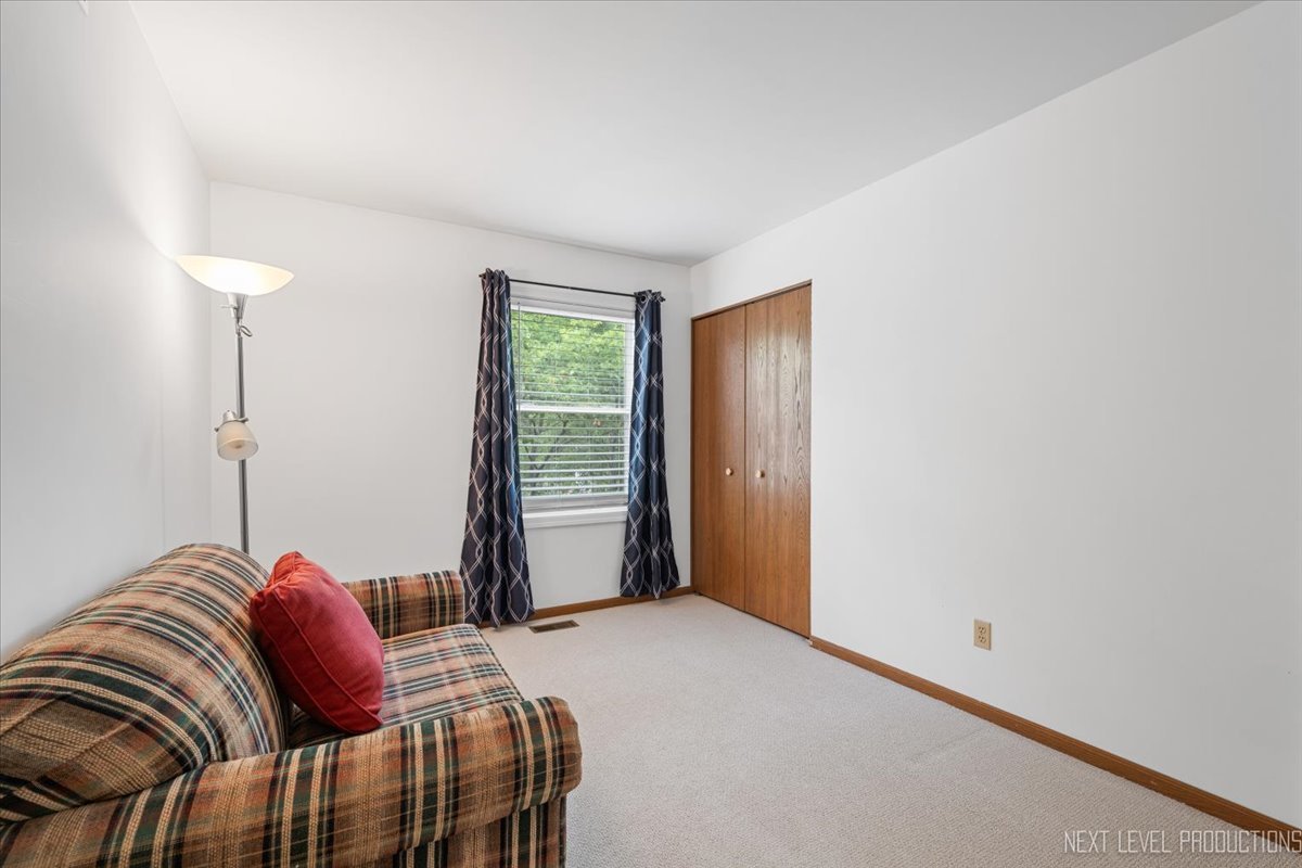 133 Autumn Rdg Drive, Montgomery, IL 60538