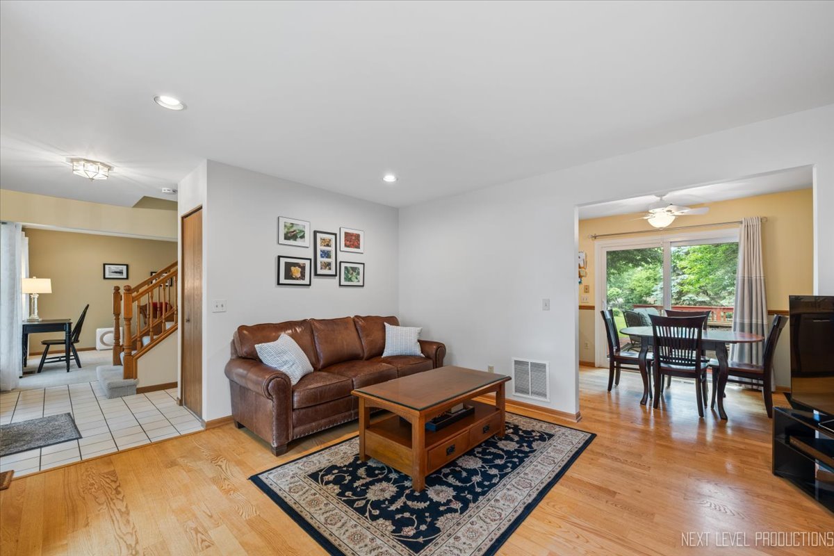 133 Autumn Rdg Drive, Montgomery, IL 60538