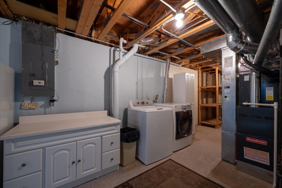 133 Autumn Rdg Drive, Montgomery, IL 60538