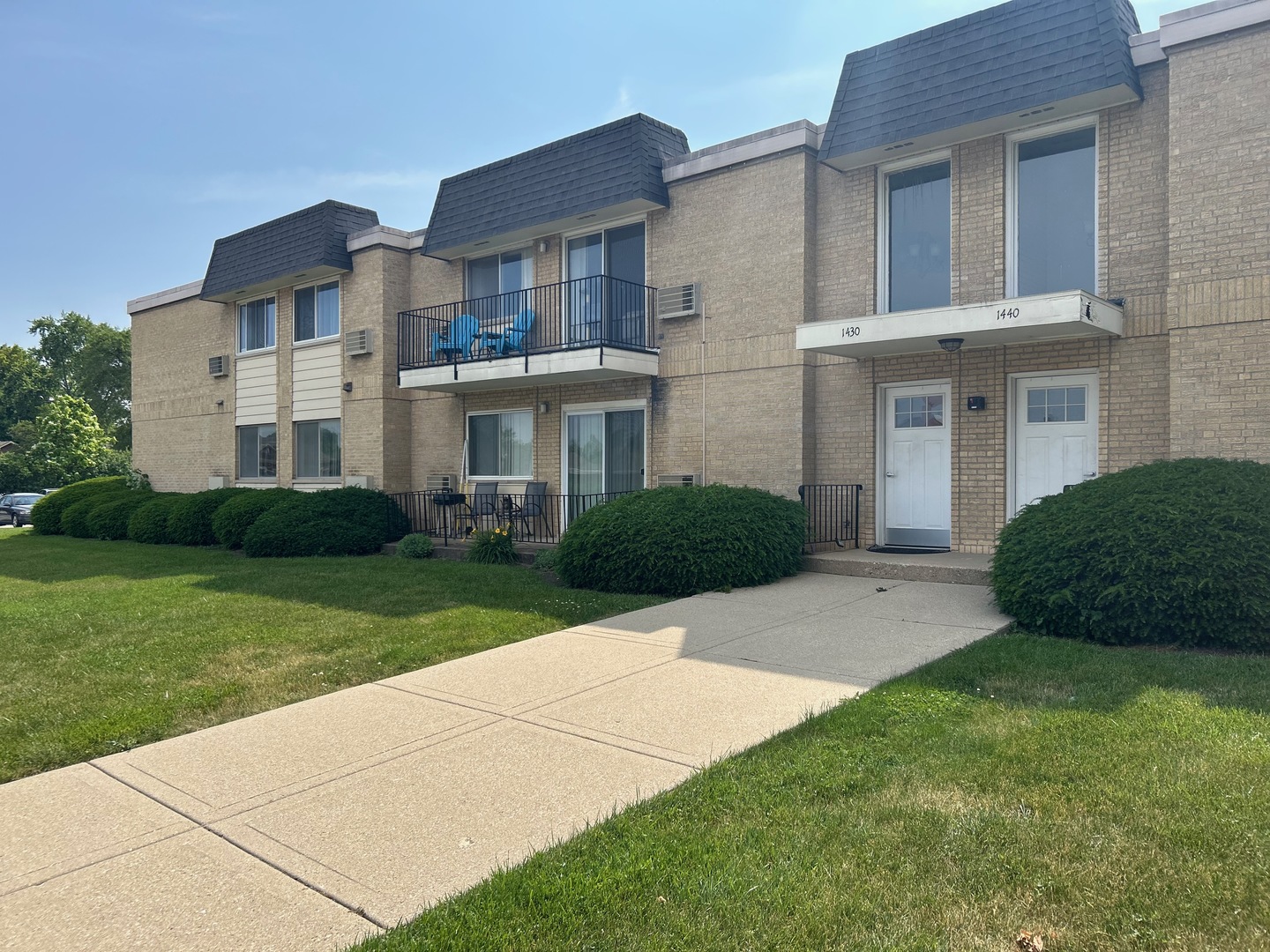 1440 N Evergreen Avenue #1B, Arlington Heights, IL 60004