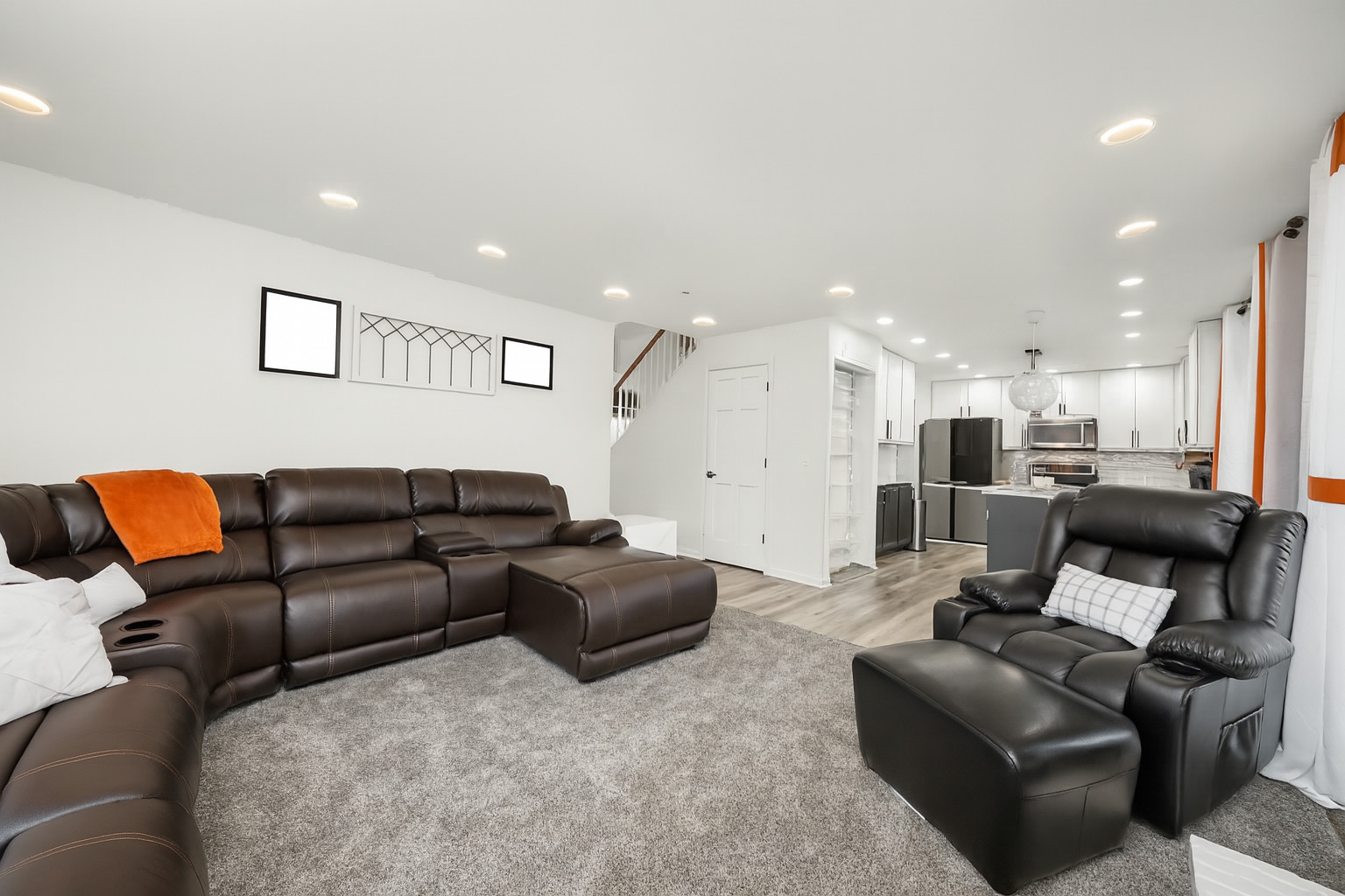 1024 Birchwood Drive, Pingree Grove, IL 60140