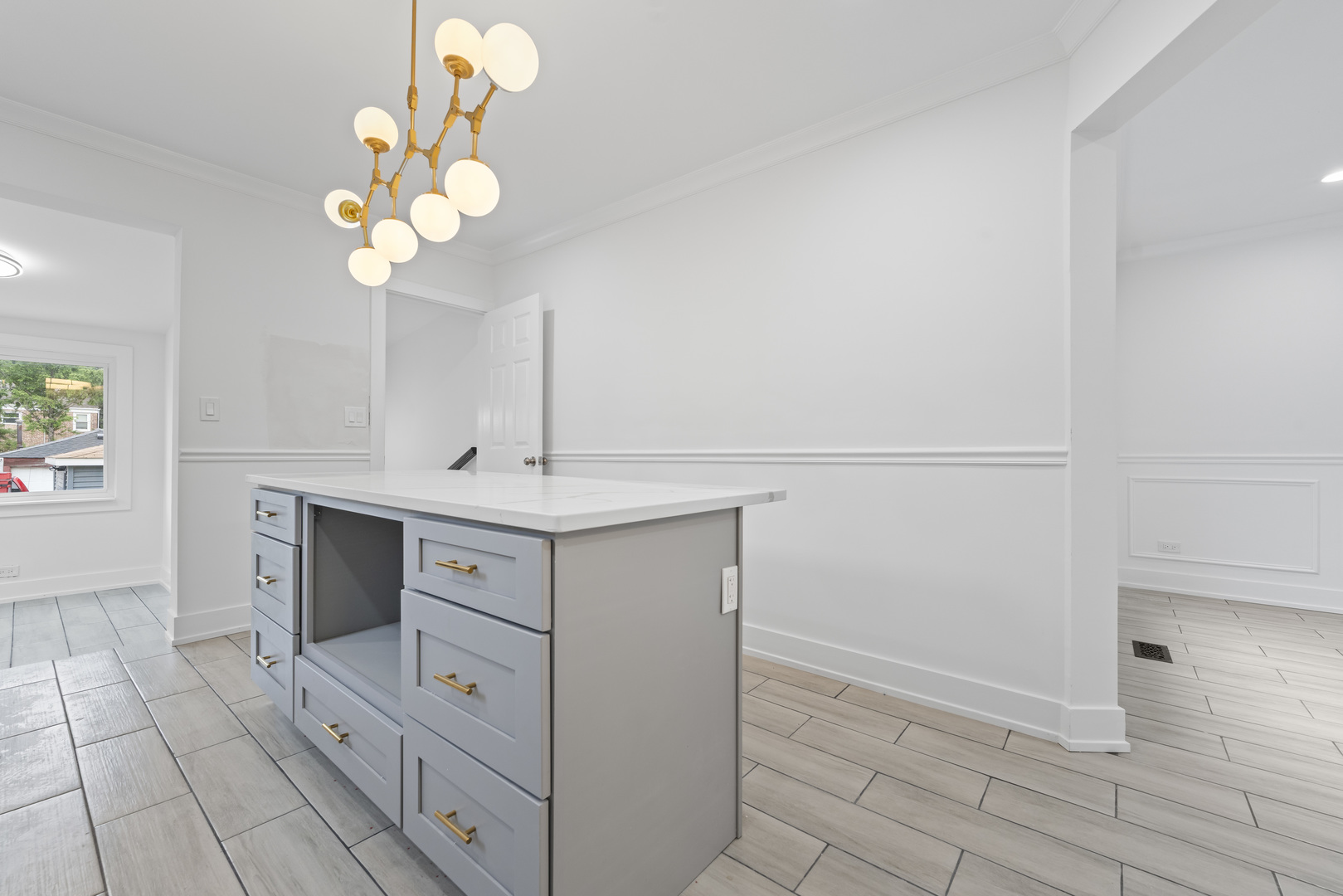 3002 Wesley Avenue, Berwyn, IL 60402