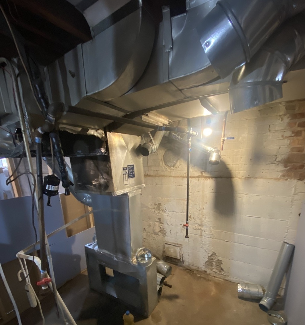 10825 S Sangamon Street, Chicago, IL 60643