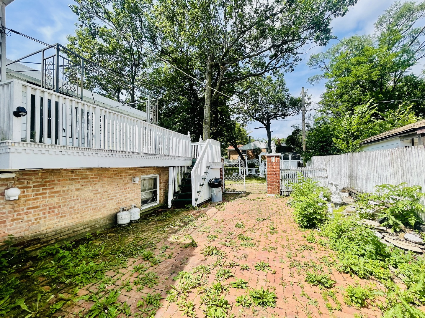 2802 18TH Place, North Chicago, IL 60064