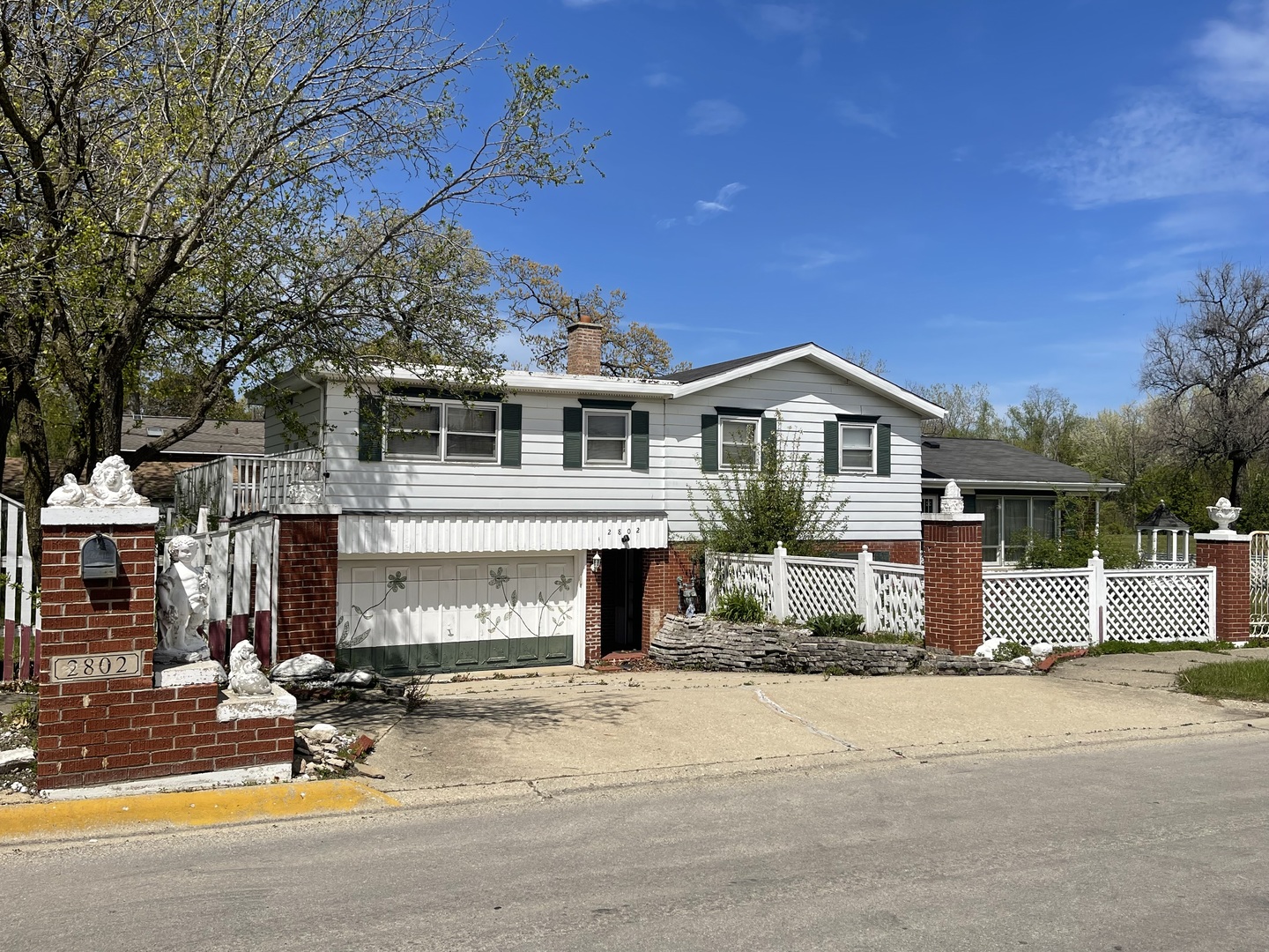 2802 18TH Place, North Chicago, IL 60064