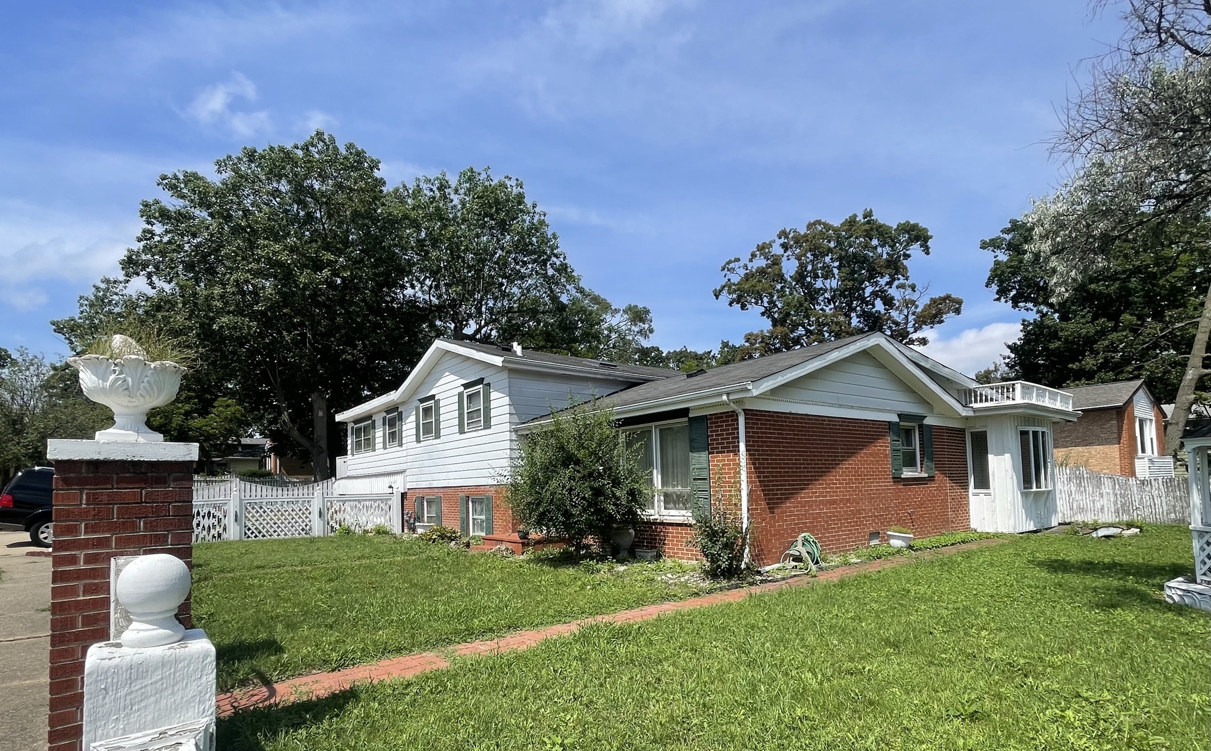 2802 18TH Place, North Chicago, IL 60064