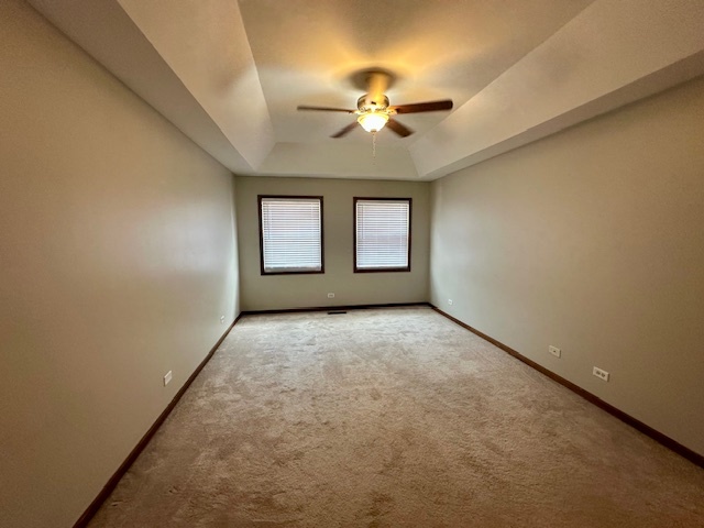 152 CONSTITUTION Drive, Bloomingdale, IL 60108