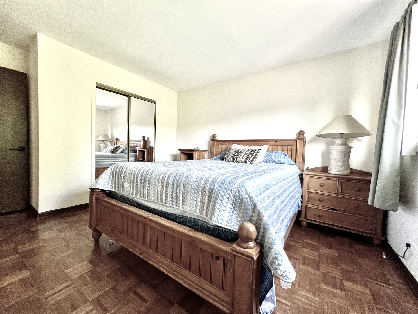 18921 Oakwood Court, Country Club Hills, IL 60478