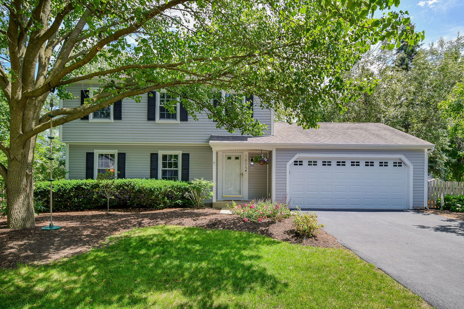 1605 Rita Avenue, St. Charles, IL 60174
