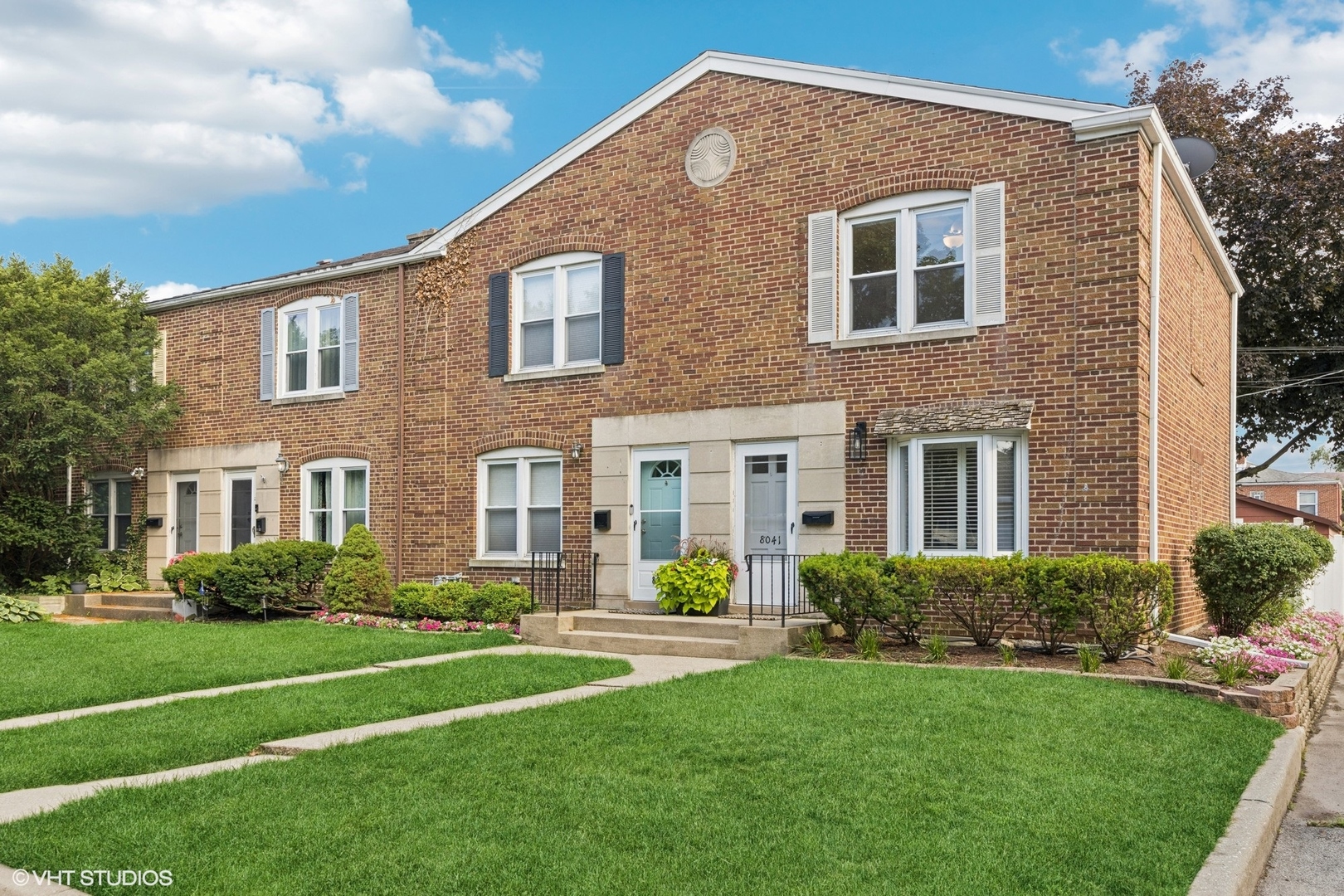 8041 W 29th Court, North Riverside, IL 60546