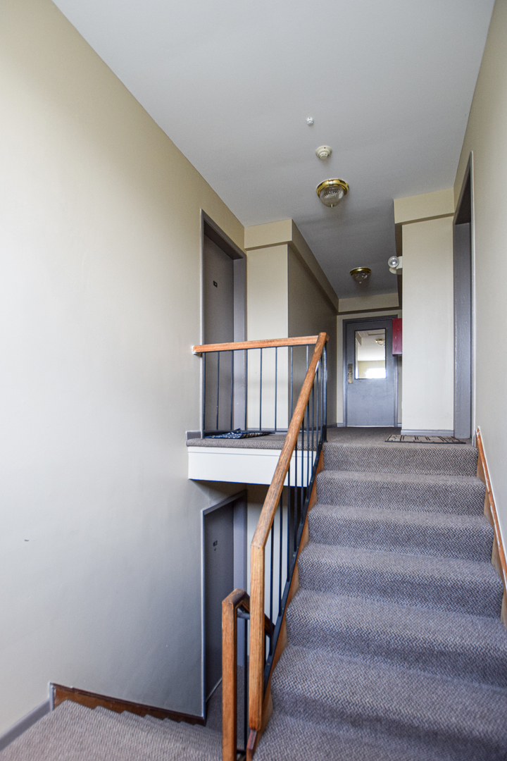 17242 71st Court #10, Tinley Park, IL 60477