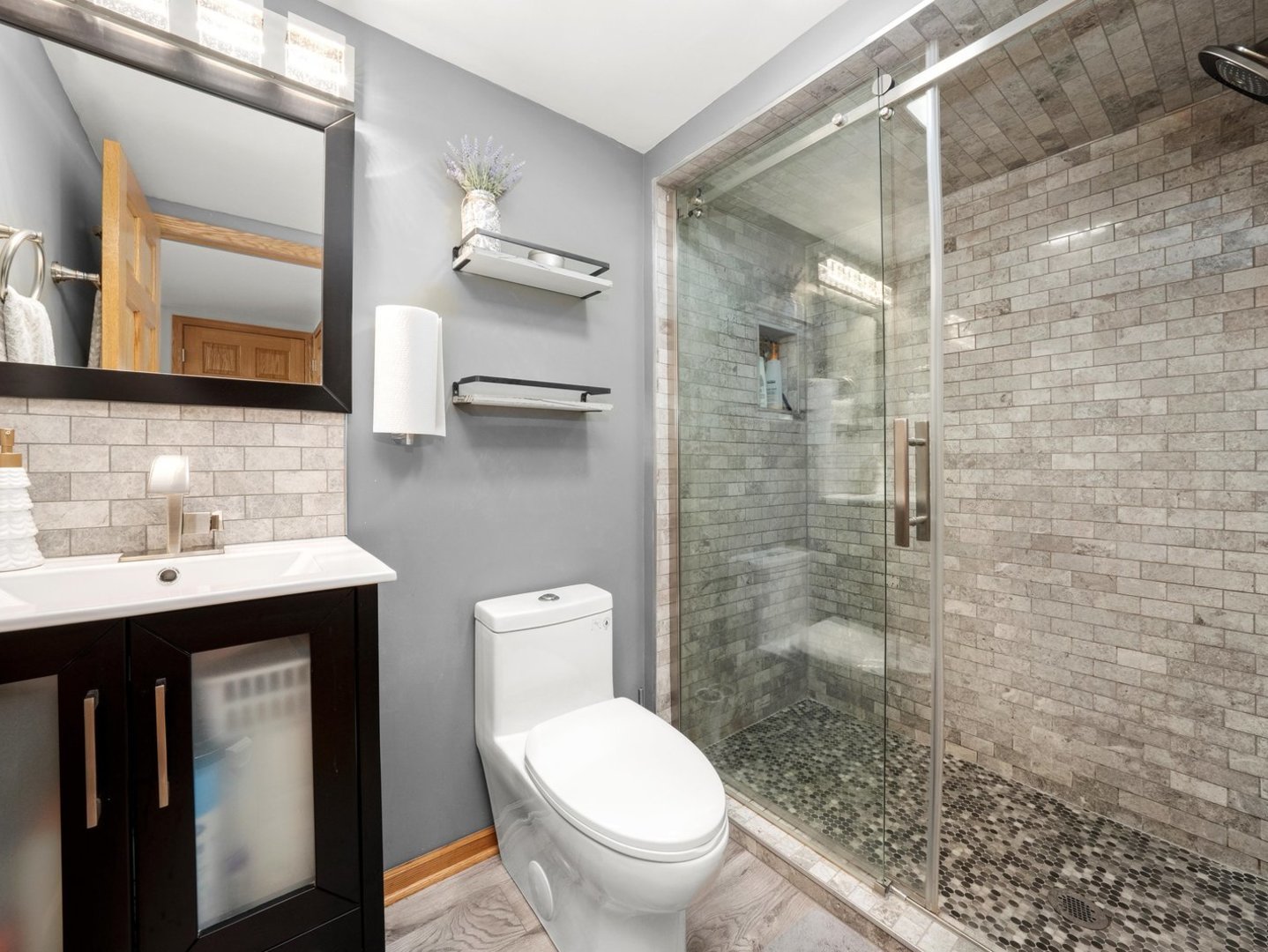 17229 University Avenue, South Holland, IL 60473