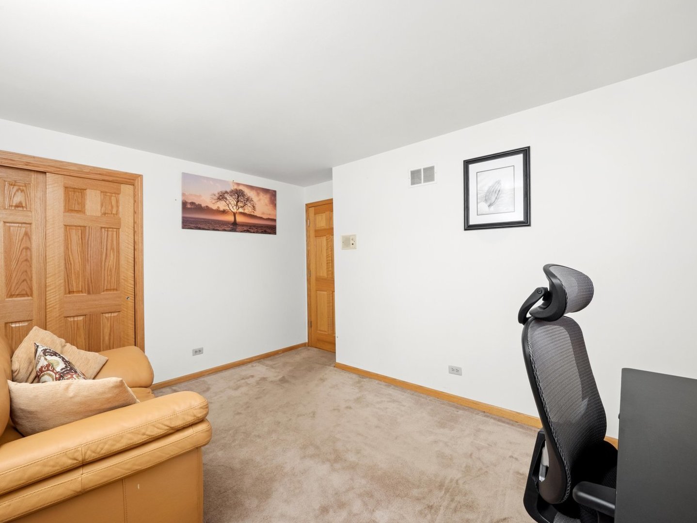 17229 University Avenue, South Holland, IL 60473