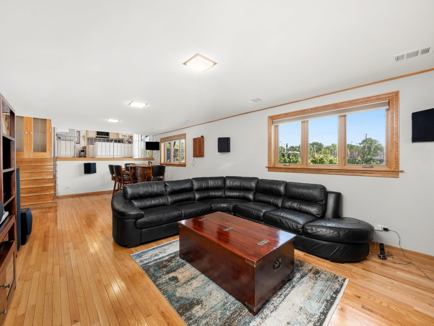 17229 University Avenue, South Holland, IL 60473