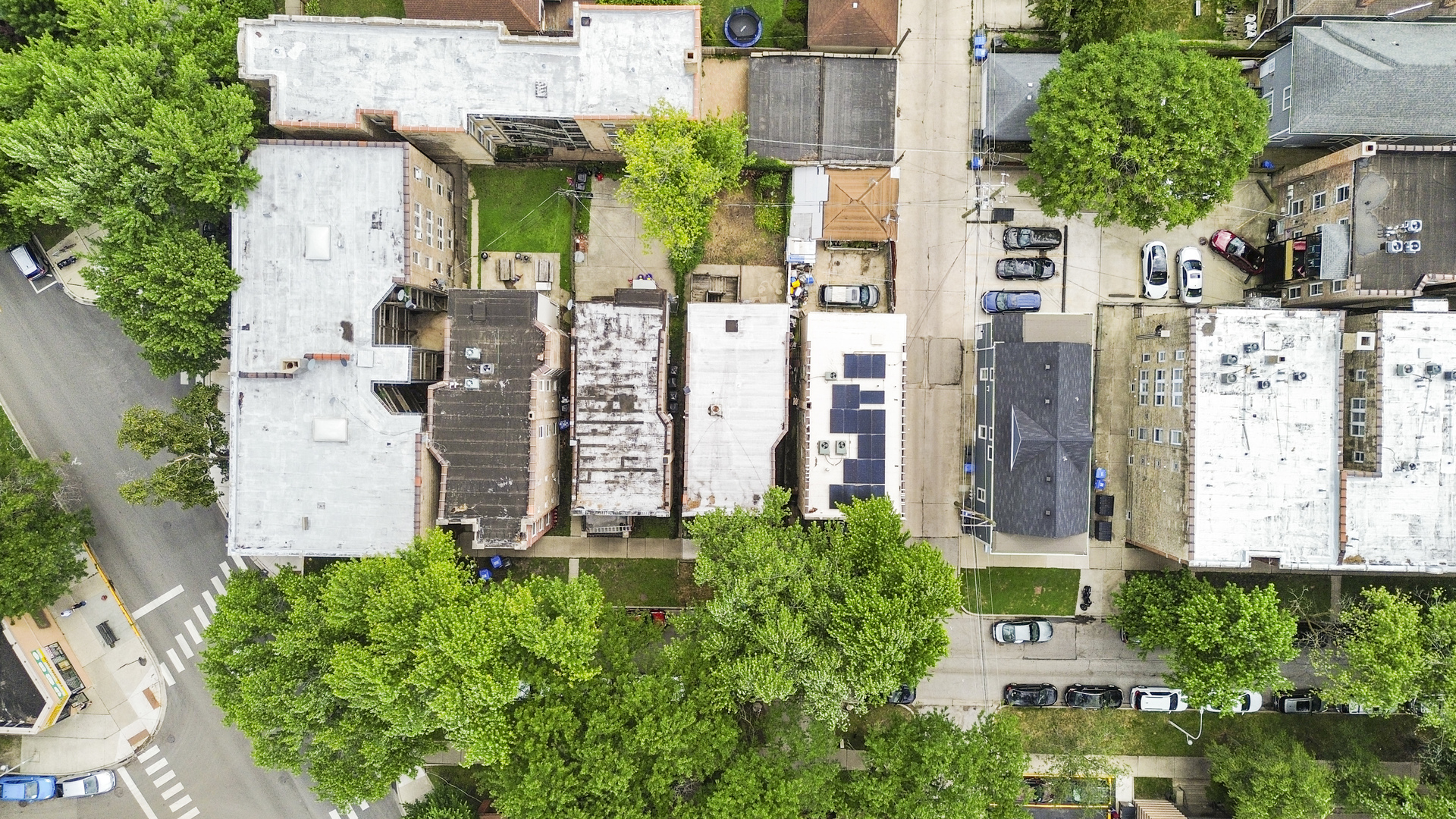 7223 N Damen Avenue, Chicago, IL 60645