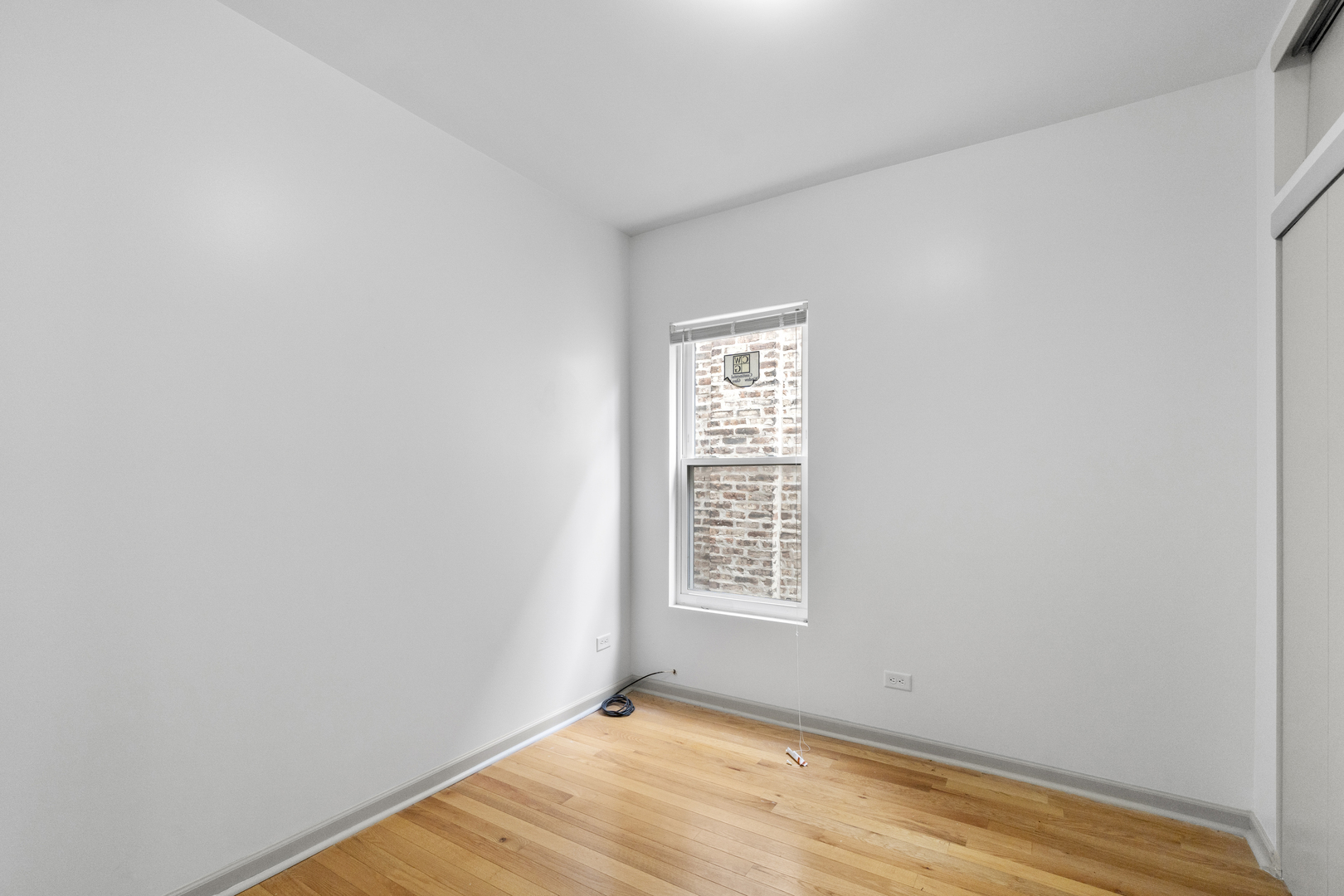 7223 N Damen Avenue, Chicago, IL 60645