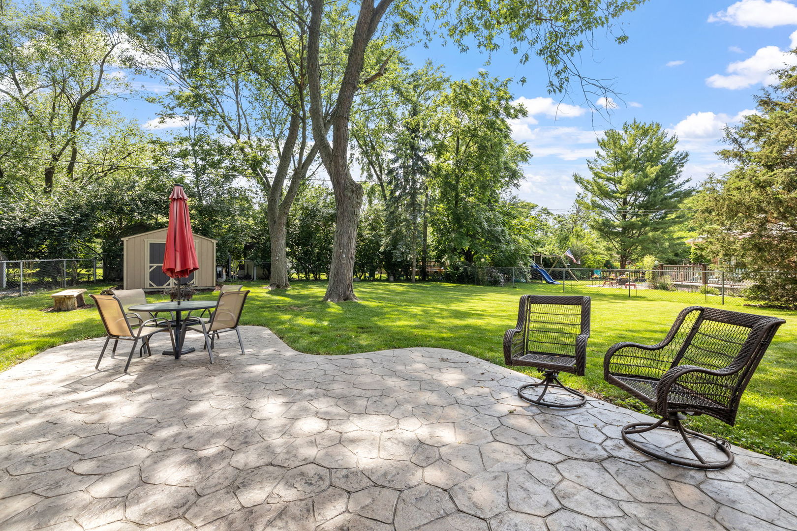 446 Cottonwood Road, Frankfort, IL 60423
