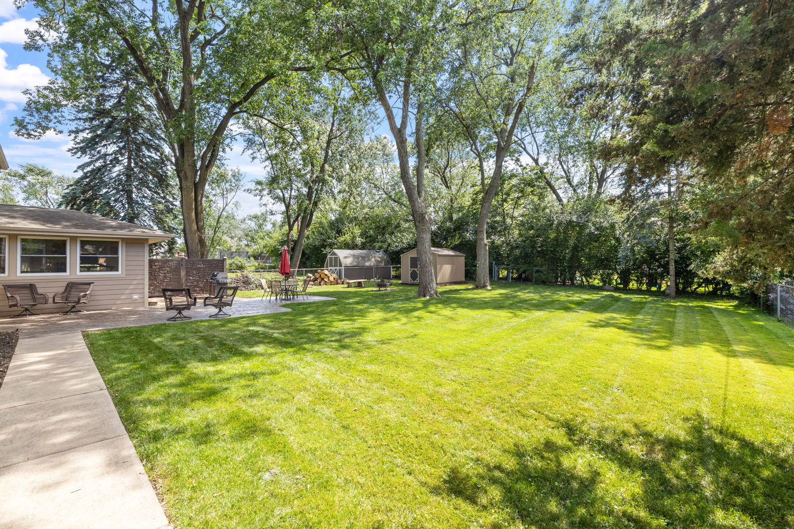 446 Cottonwood Road, Frankfort, IL 60423