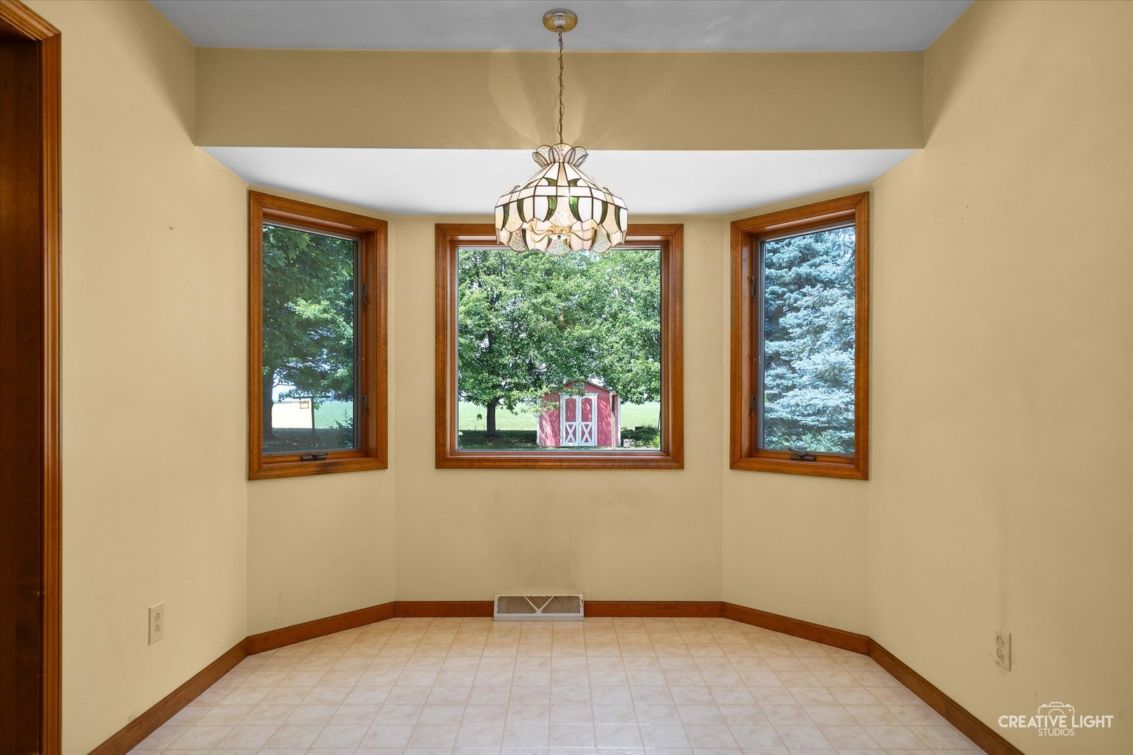 1225 Whitetail Lane, Sandwich, IL 60548