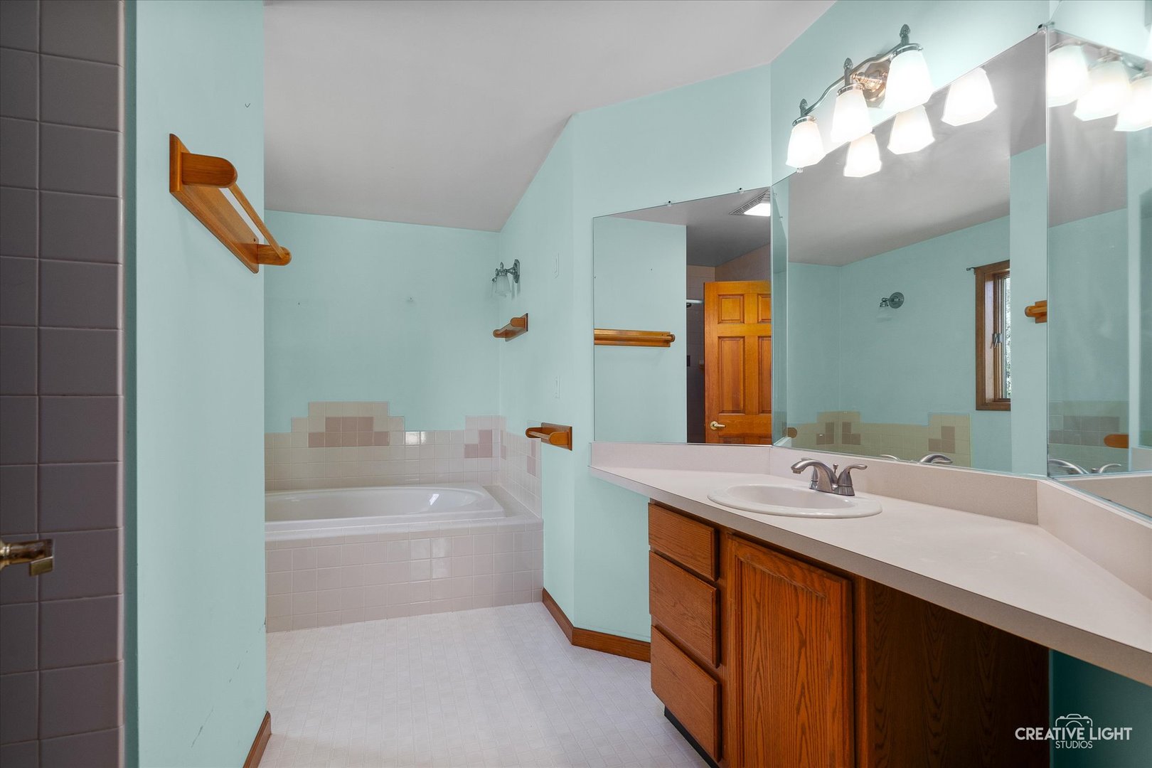 1225 Whitetail Lane, Sandwich, IL 60548