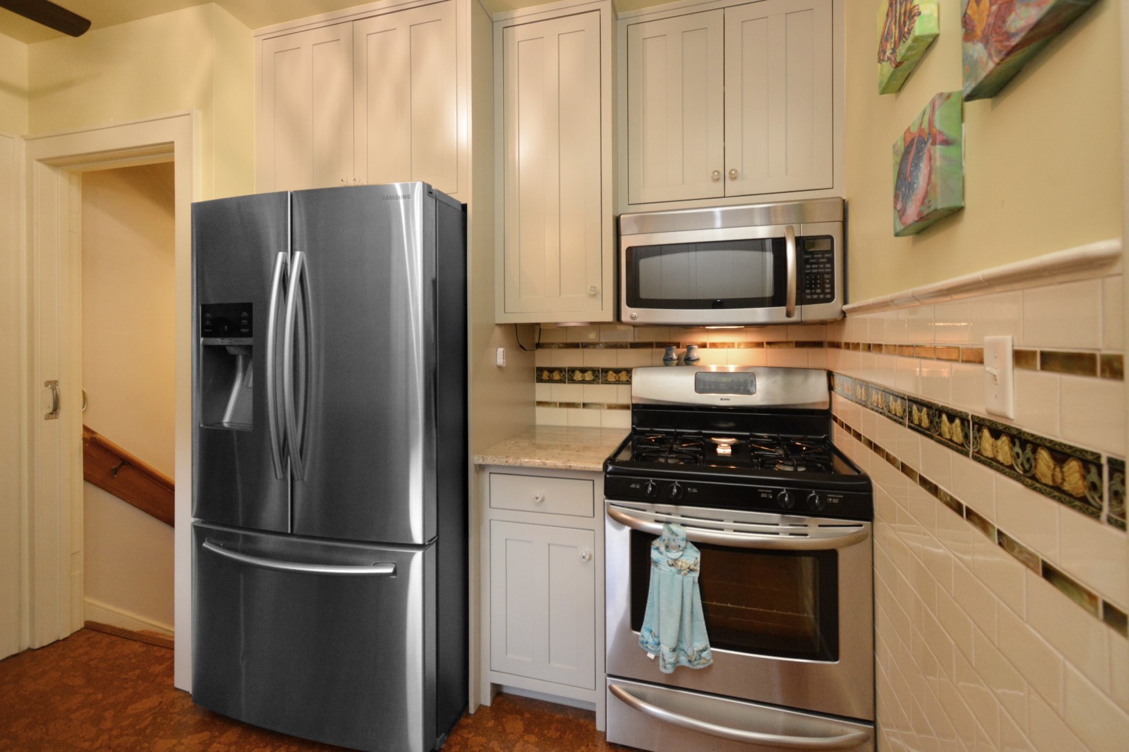 9 Harwood Place, Bloomington, IL 61701