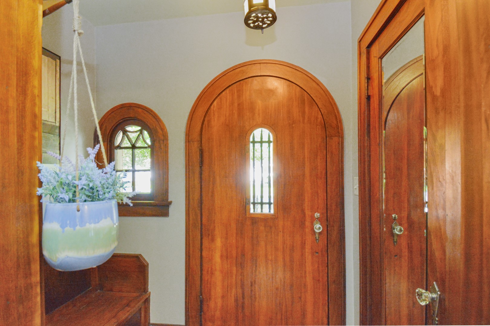 9 Harwood Place, Bloomington, IL 61701