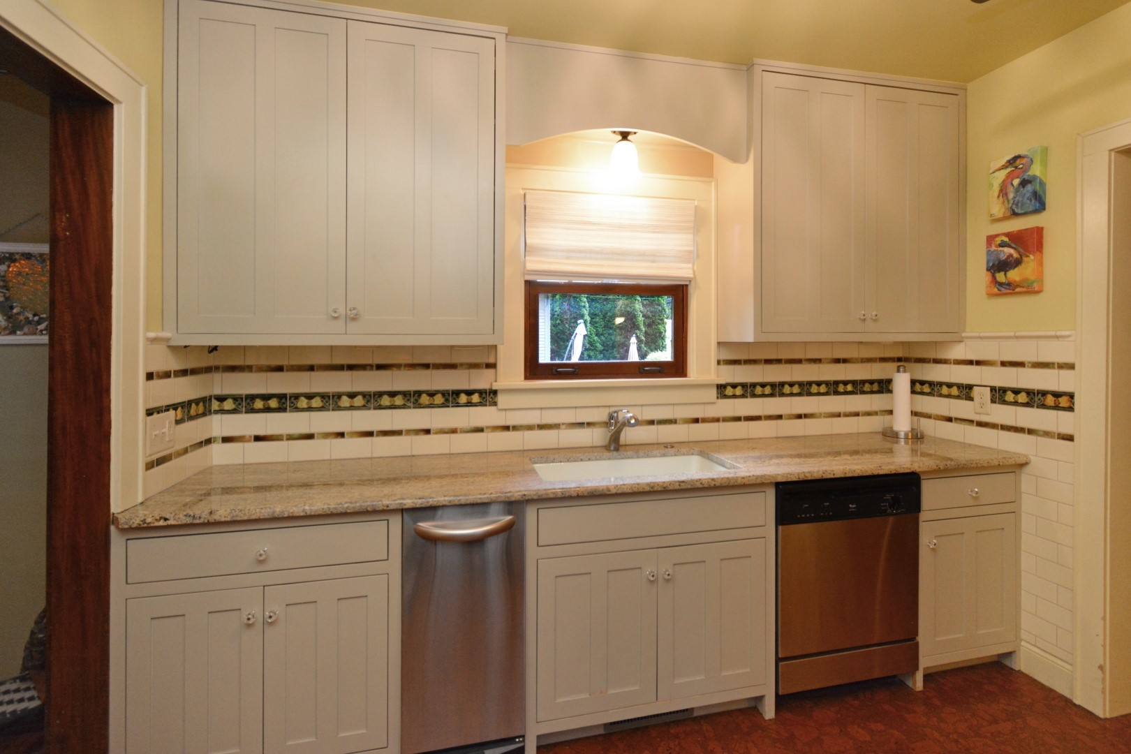 9 Harwood Place, Bloomington, IL 61701