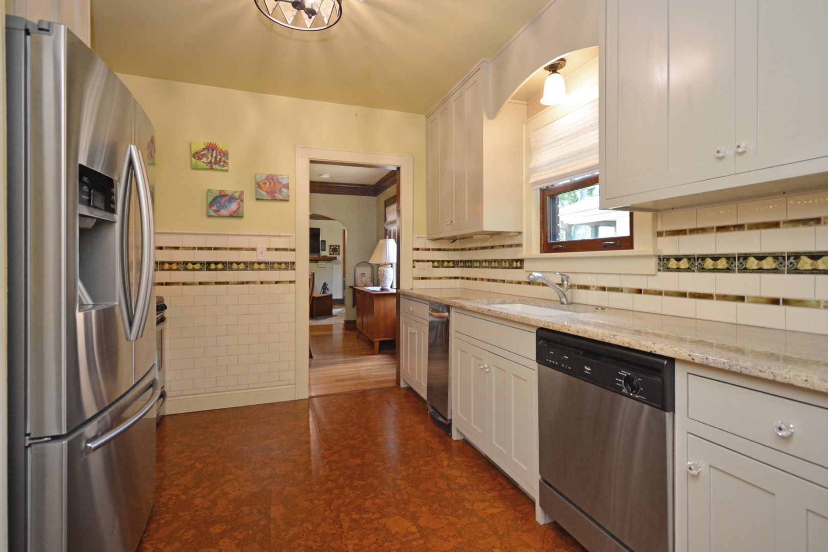 9 Harwood Place, Bloomington, IL 61701