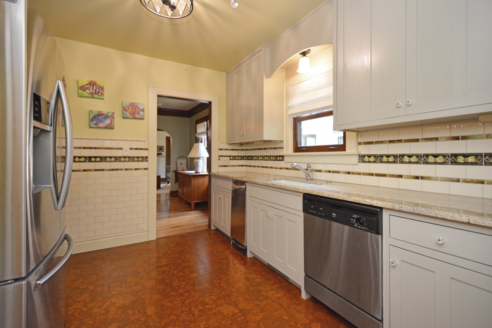 9 Harwood Place, Bloomington, IL 61701