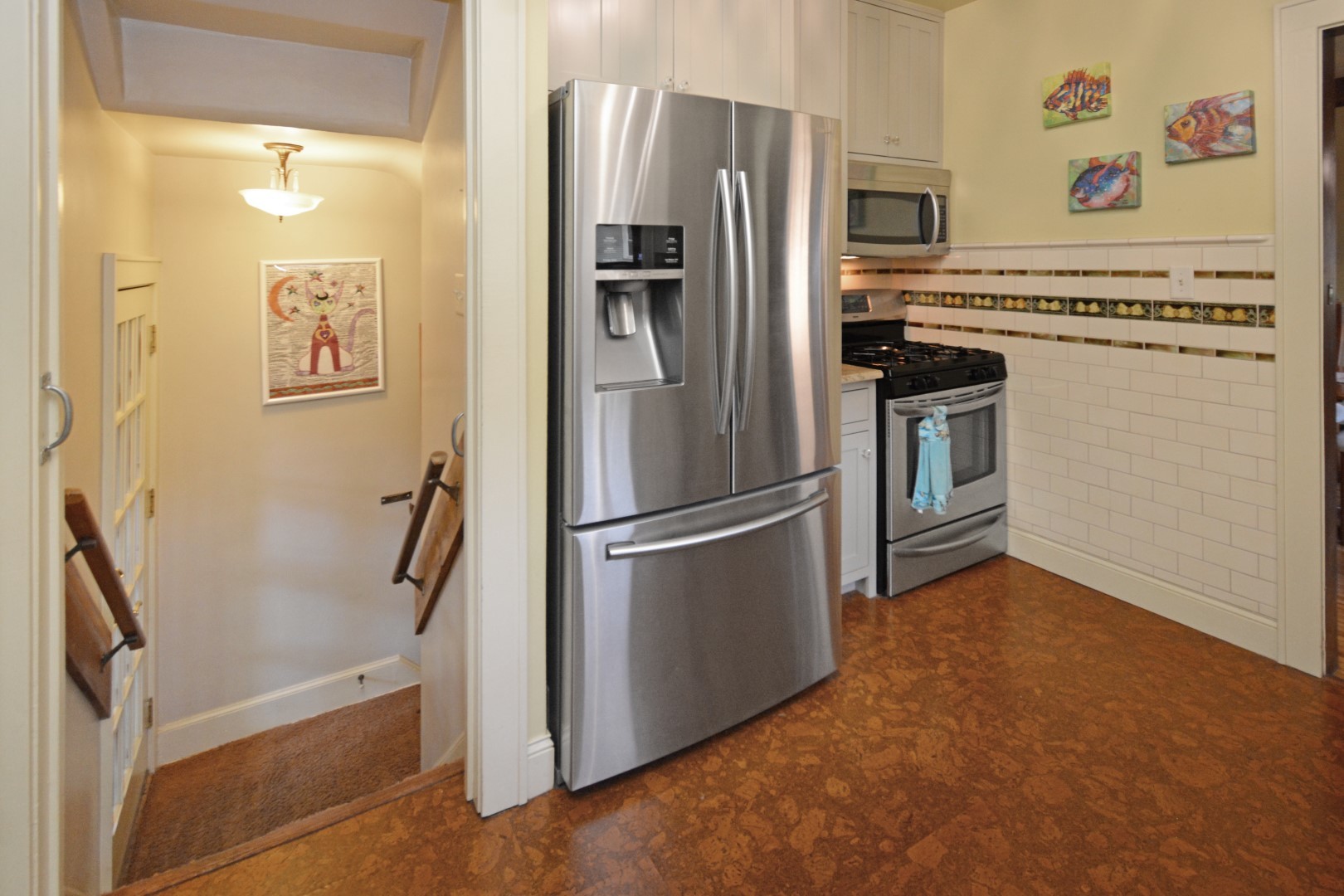 9 Harwood Place, Bloomington, IL 61701