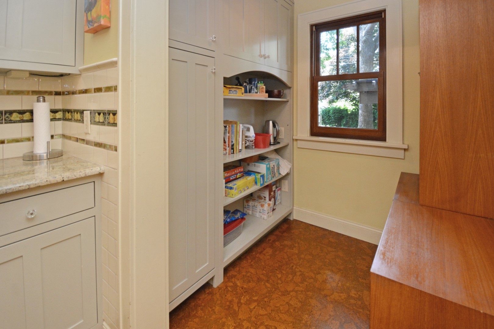 9 Harwood Place, Bloomington, IL 61701