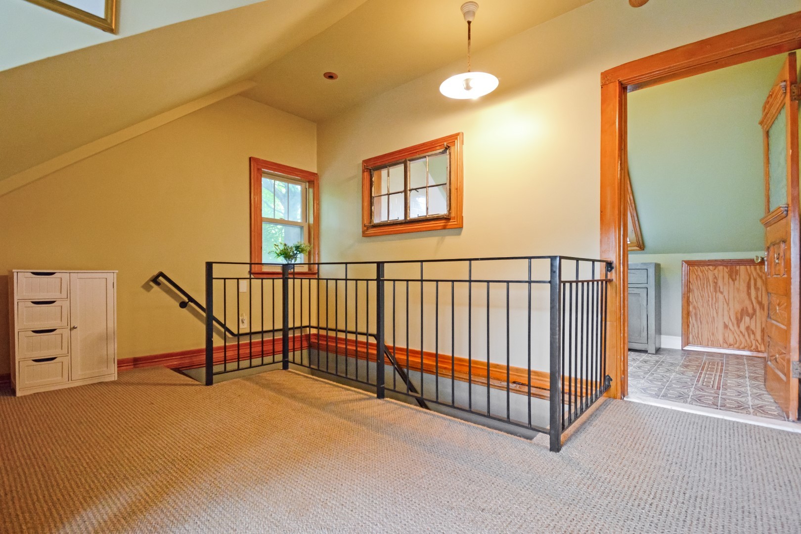 9 Harwood Place, Bloomington, IL 61701