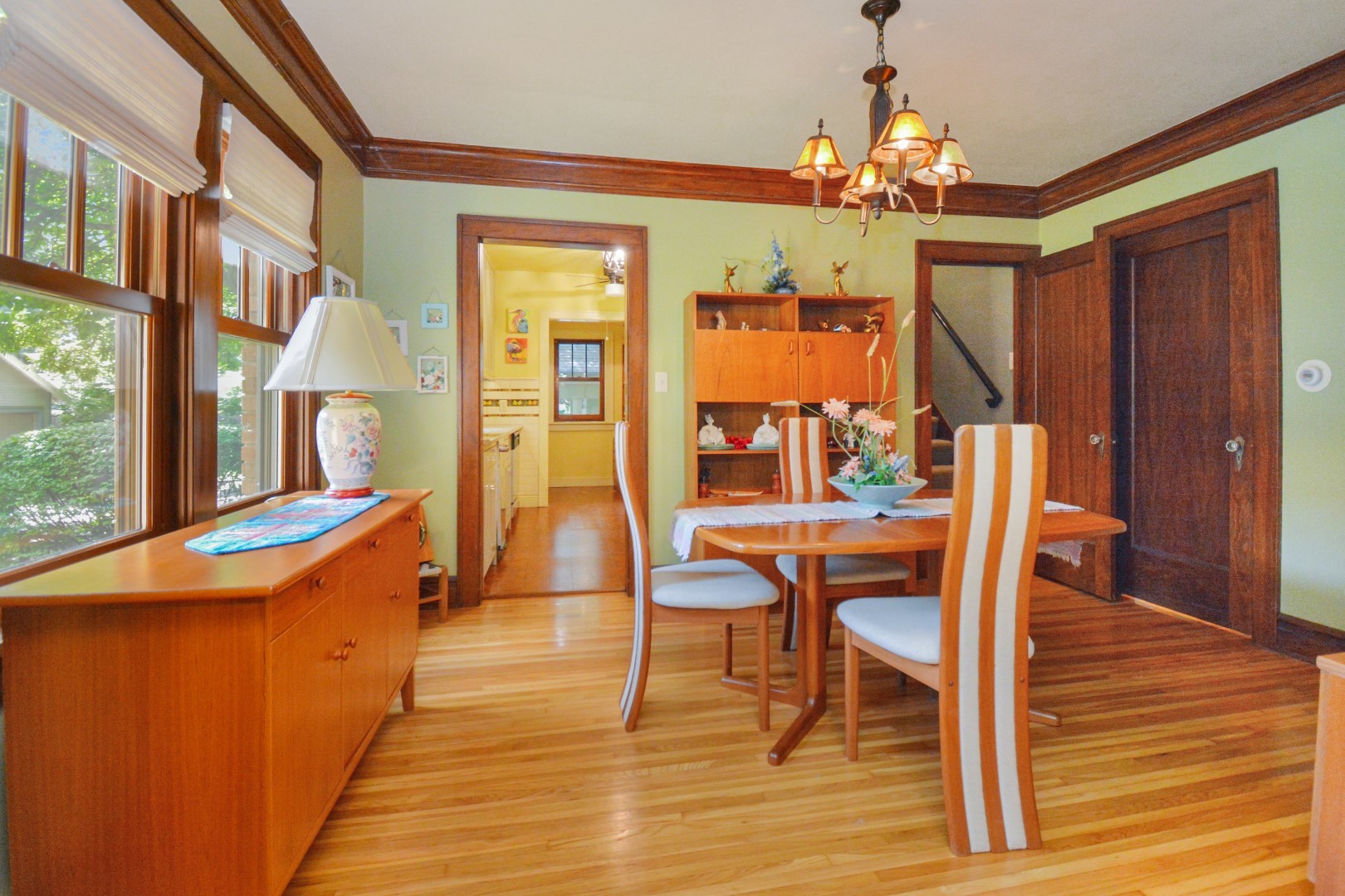 9 Harwood Place, Bloomington, IL 61701