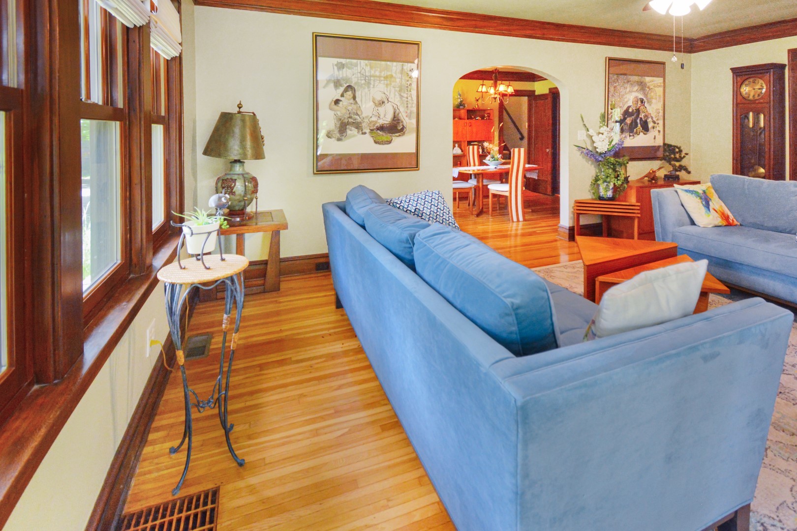 9 Harwood Place, Bloomington, IL 61701