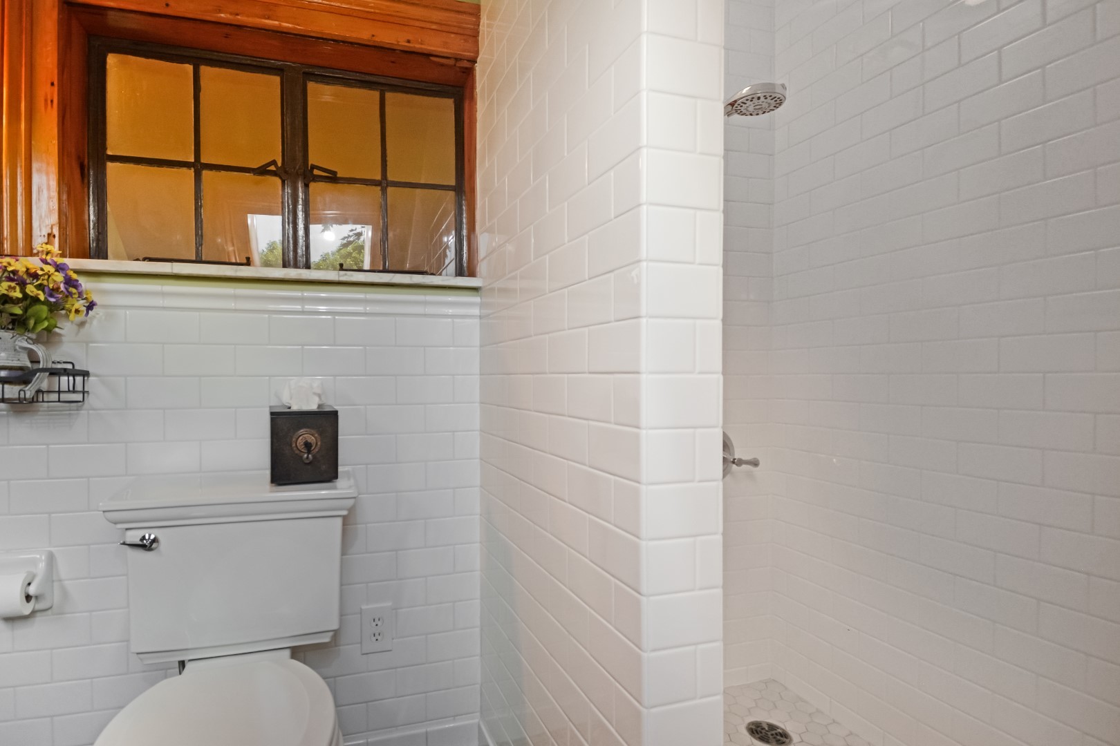 9 Harwood Place, Bloomington, IL 61701