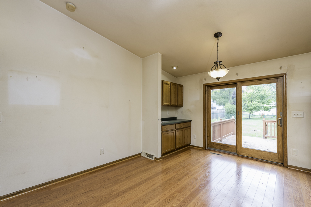 814 E Oak Street, Silver Lake, WI 53170