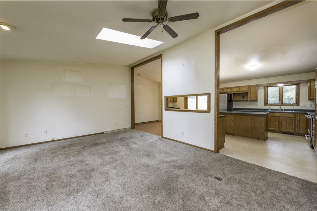 814 E Oak Street, Silver Lake, WI 53170