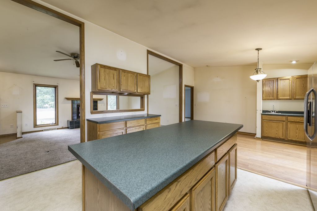 814 E Oak Street, Silver Lake, WI 53170