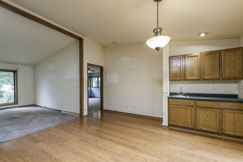 814 E Oak Street, Silver Lake, WI 53170