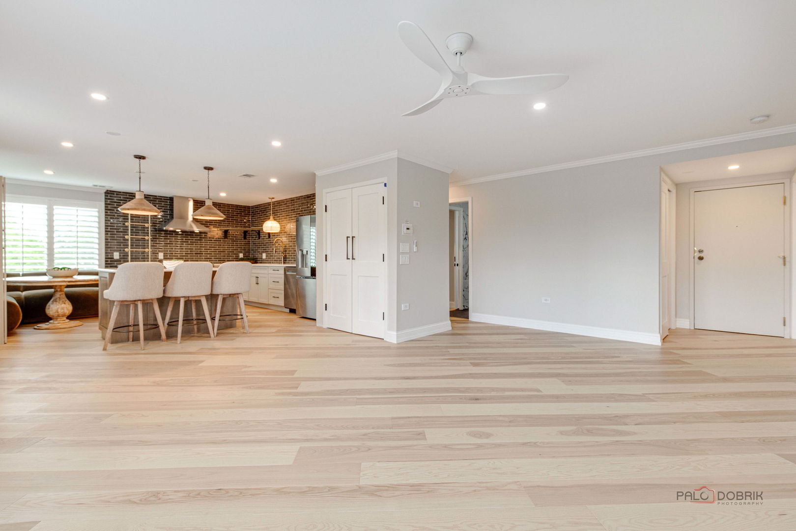 2200 Bouterse Street #409, Park Ridge, IL 60068