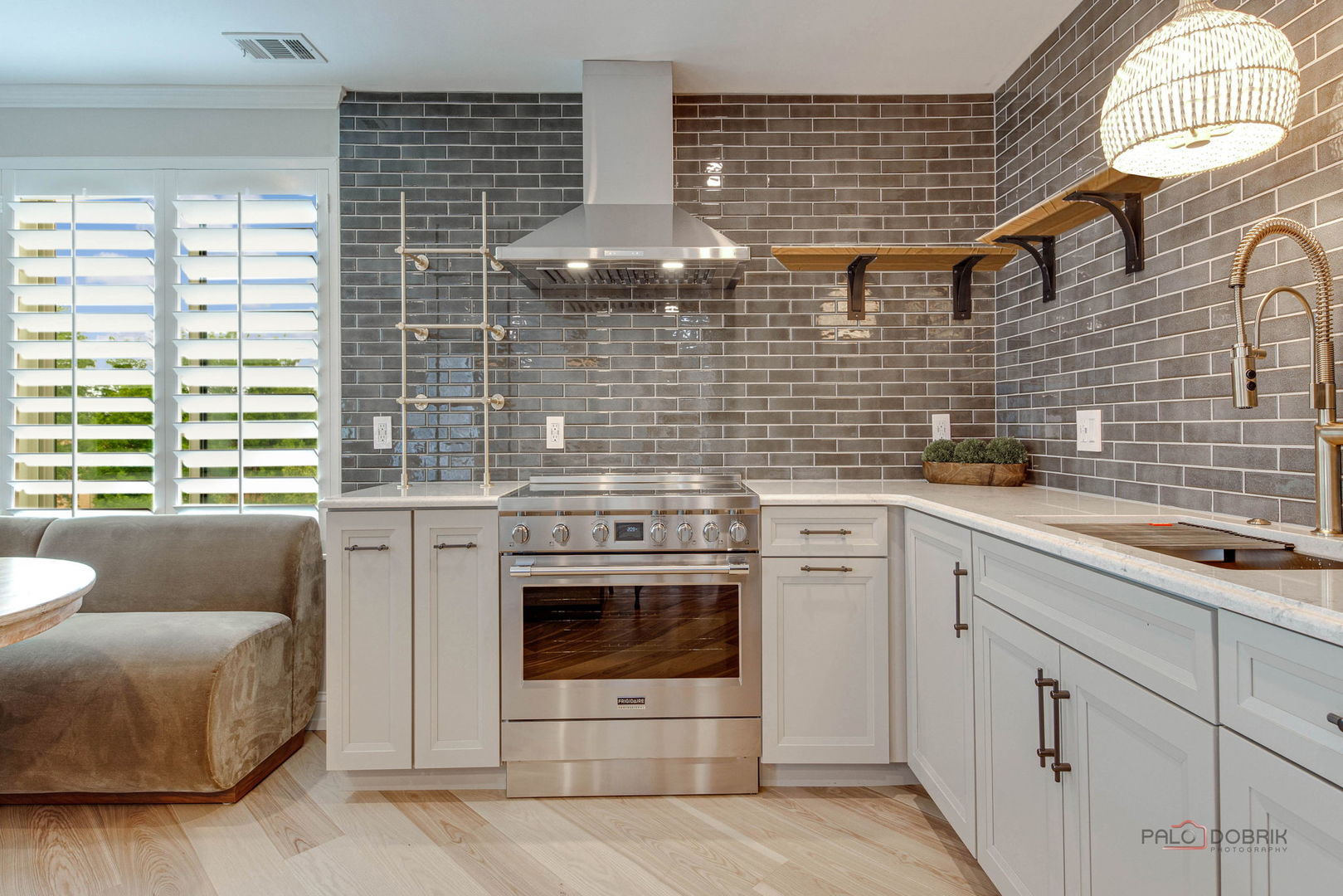 2200 Bouterse Street #409, Park Ridge, IL 60068