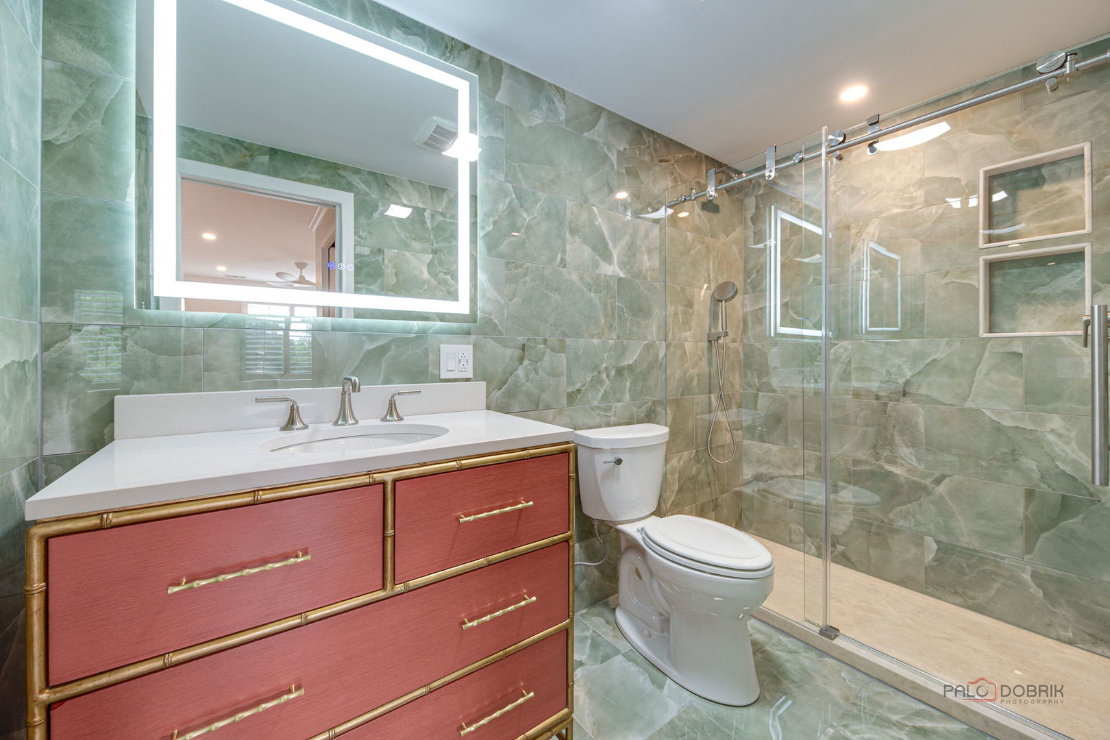 2200 Bouterse Street #409, Park Ridge, IL 60068