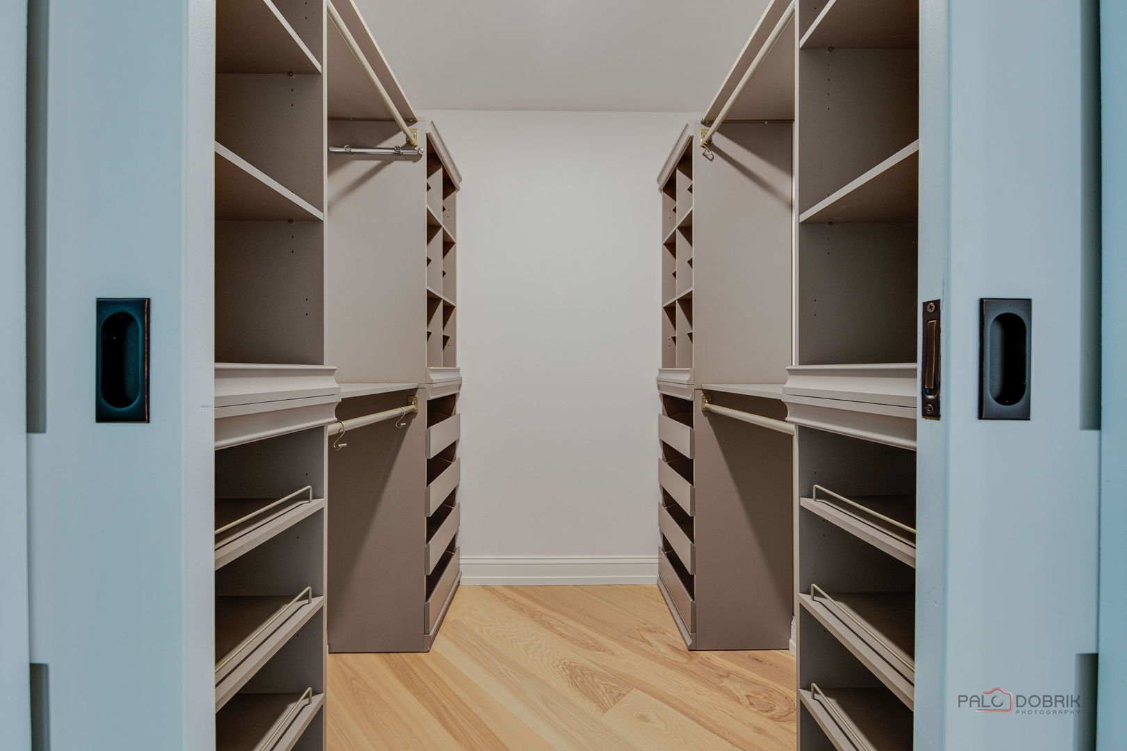 2200 Bouterse Street #409, Park Ridge, IL 60068