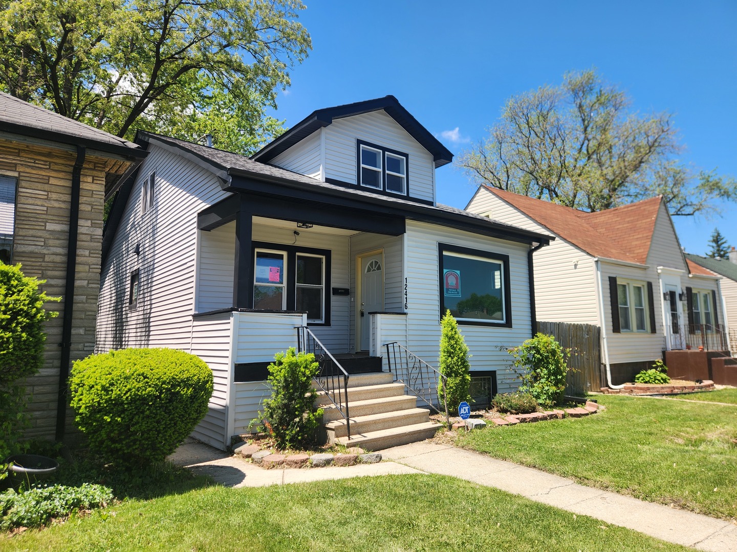12416 S Carpenter Street, Calumet Park, IL 60827