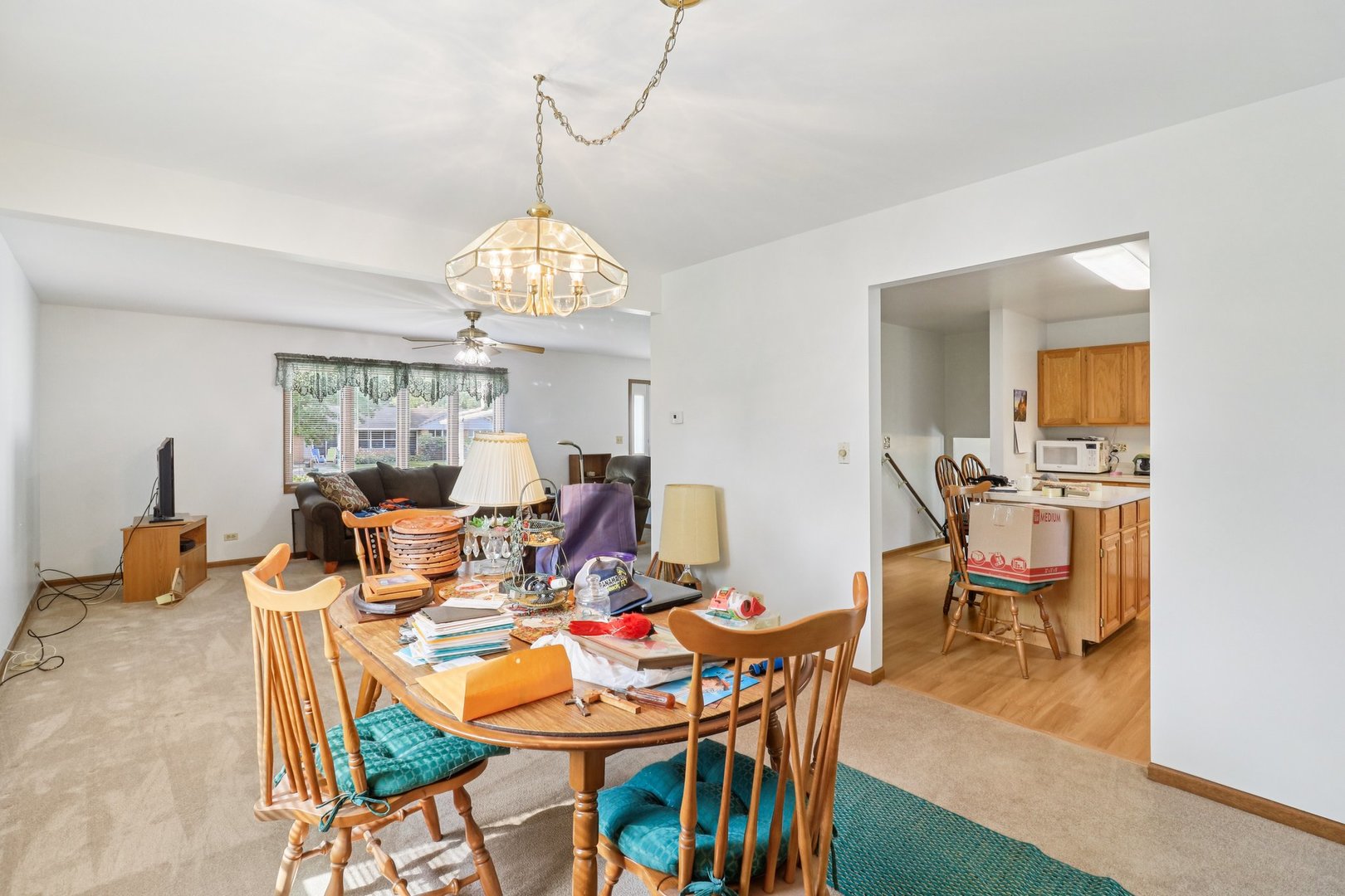 3004 Still Hill Drive, McHenry, IL 60050
