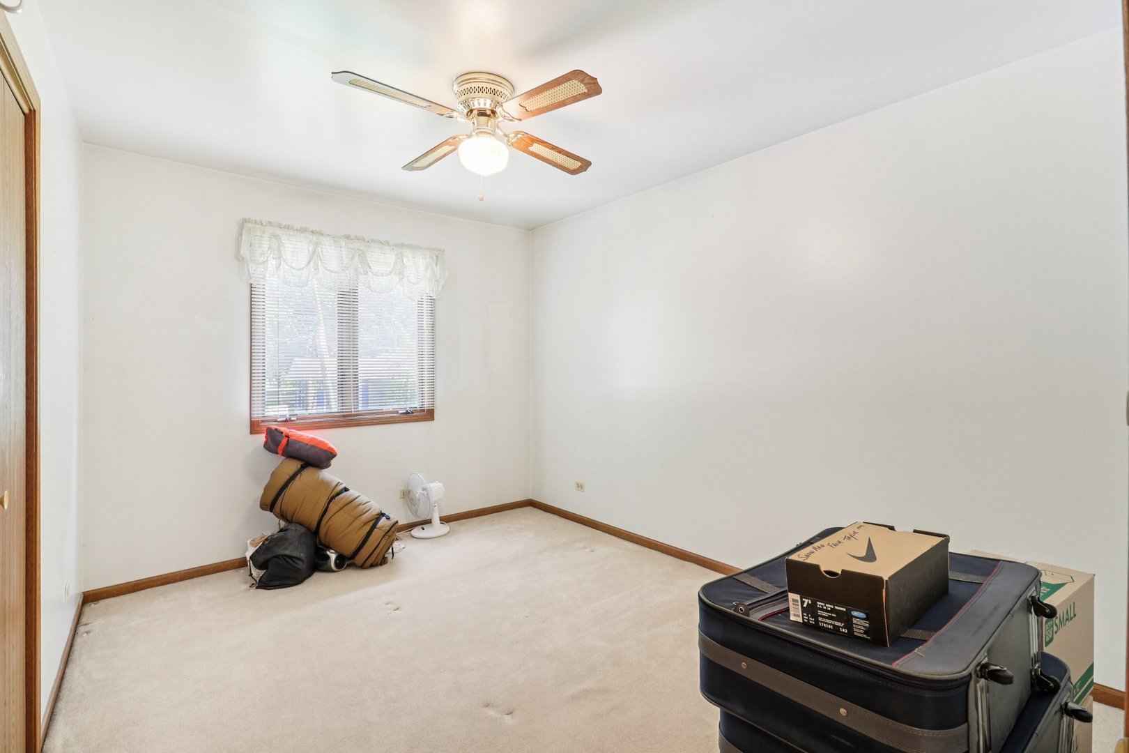 3004 Still Hill Drive, McHenry, IL 60050