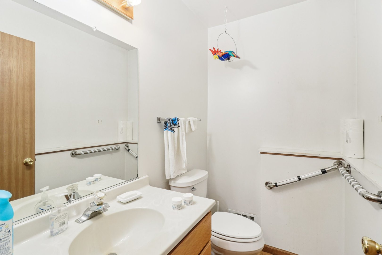 3004 Still Hill Drive, McHenry, IL 60050
